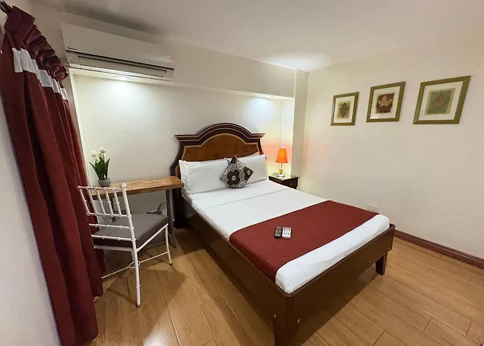 1775 Adriatico Apartment