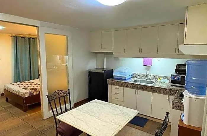 1775 Adriatico Apartment *